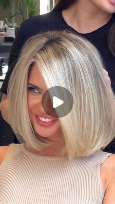 Short Hair Blonde Vidéos Porno 